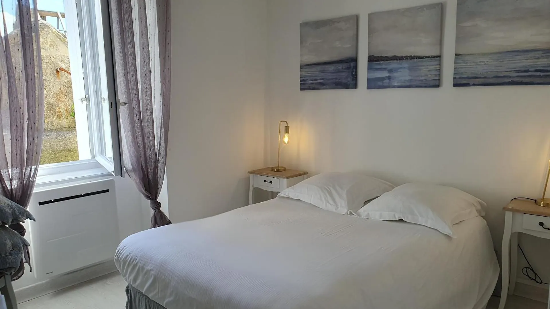 Jolie Maison Vue Mer 6 Personnes A Plouguerneau Holiday home