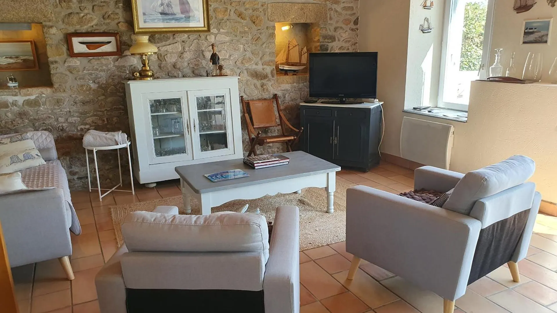 Jolie Maison Vue Mer 6 Personnes A Plouguerneau 0*,  France